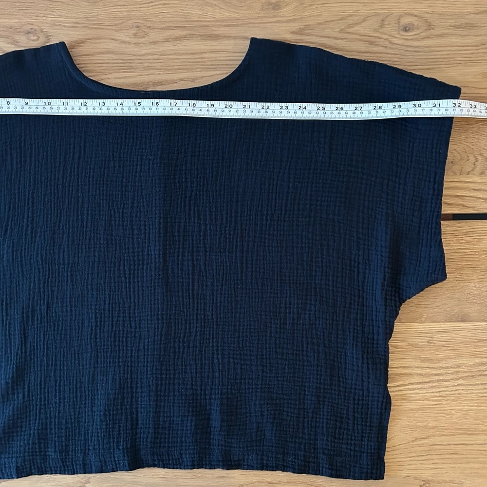 Devlyn VanLoon cotton top - Picture 3 of 11